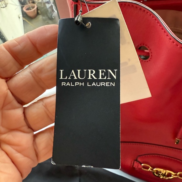 Ralph Lauren Red Leather Bucket Bag - Picture 4 of 10